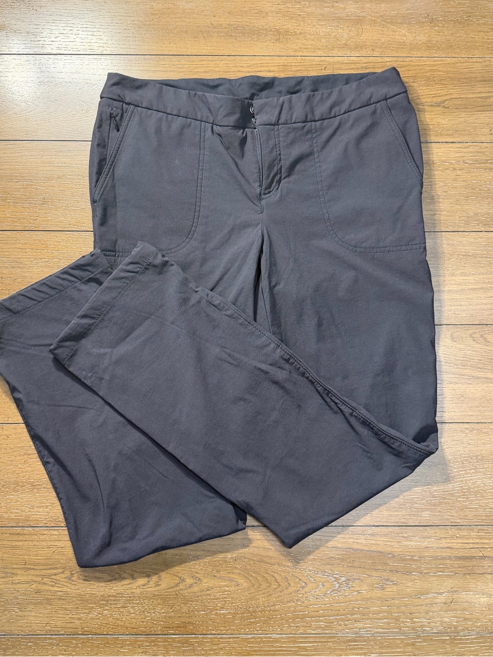 Athleta Trekkie North Jogger  Hiking Outdoor Active Black Pants Size 14